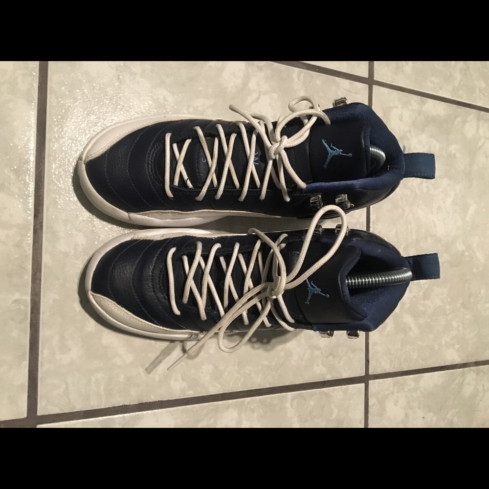 Jordan 12 obsidian